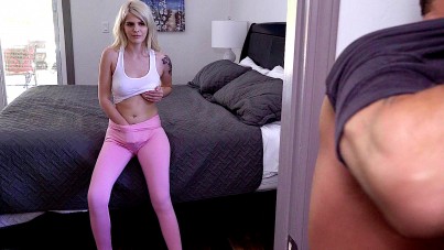My daddy always make my pussy wet