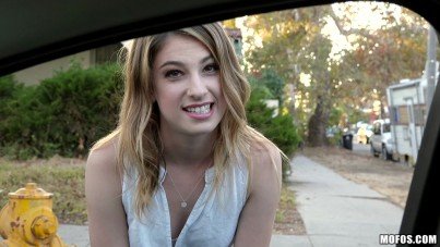 she just wants to get to Hollywood
